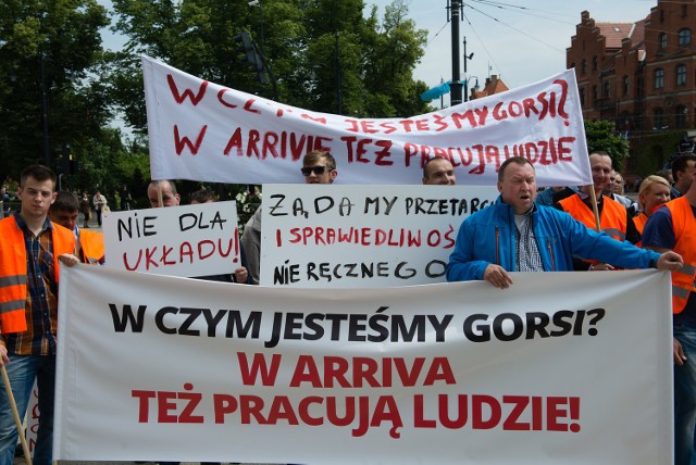 Pracownicy Arrivy nie odpuszczają i protestują przeciwko decyzjom marszałka