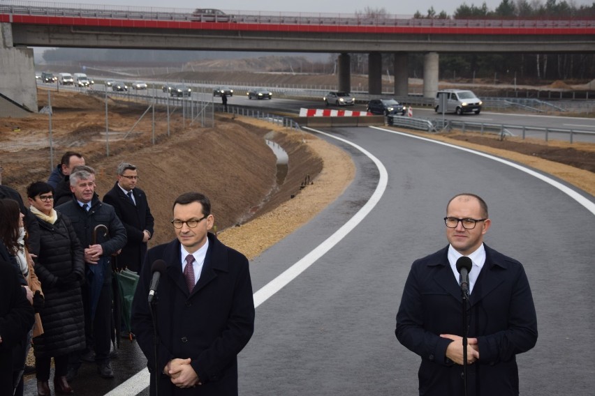 Pierwsze samochody przejechały obwodnicą Częstochowy....