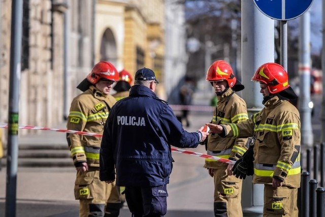 Mężczyzna dzwonił na numery alarmowe informując o podłożonych ładunkach wybuchowych