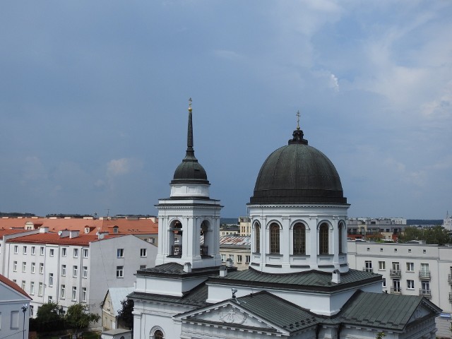 Chmury burzowe nadciągają nad Białystok