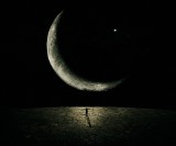 Nów Księżyca w znaku Wodnika (1.02.2022). 10 rzeczy, które warto wiedzieć, żeby dobrze wykorzystać ten dzień w miesiącu