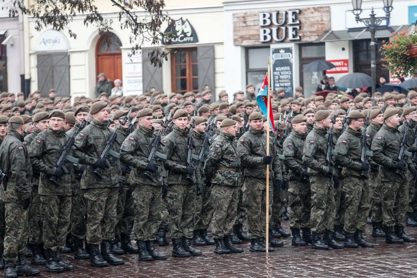 26.11.2017 rzeszow przysiega 500 zolnierzy wojsk obrony...