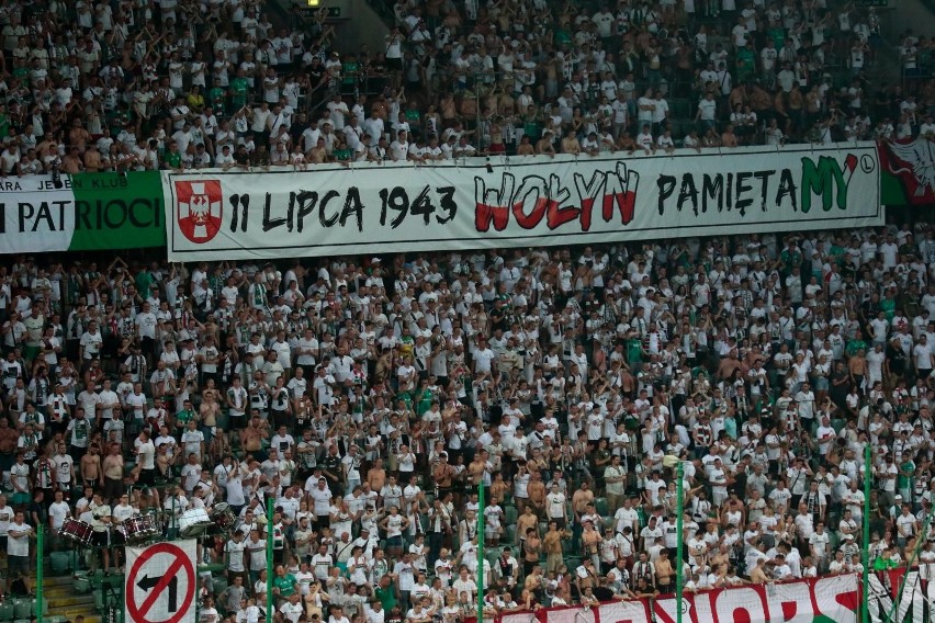 3:2 na wyjeździe, 2:0 u siebie. Legia Warszawa pomimo upału...
