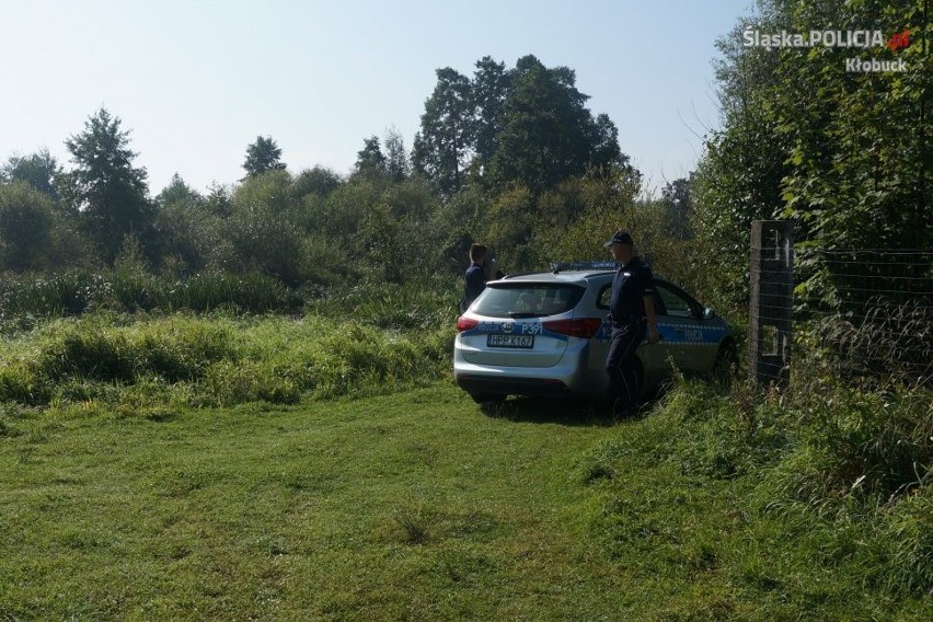 Mężczyzna, który topił się w bagnie, był pijany