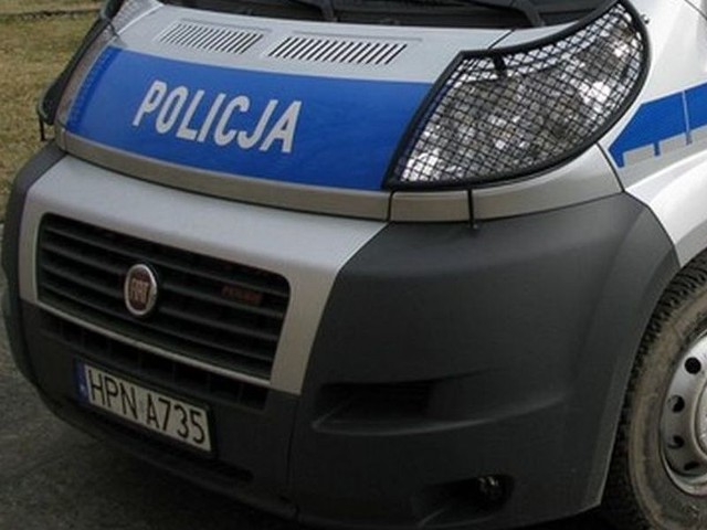 Komendant słupskiej policji Andrzej Szaniawski obiecał radnym gminnym, że nie zlikwiduje posterunku w Potęgowie.