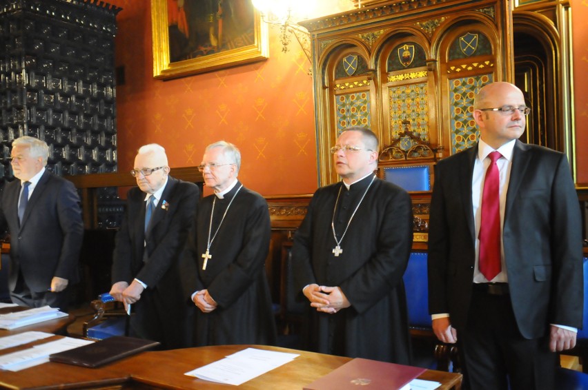 Zofia Romaszewska, Andrzej Wielowieyski, arcybiskupi Marek Jędraszewski i Grzegorz Ryś zostali docenieni przez samorządy