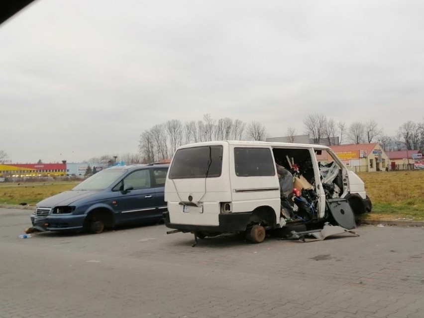 W Przemyślu najwięcej wraków samochodów jest przy...