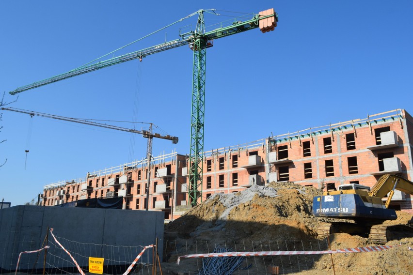 Trwa budowa nowych mieszkań w Żorach. Osiedle jest projektem...