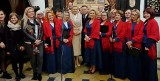 Chór Garnizonowy z Kielc zapewnił oprawę muzyczną mszy świętej w katedrze na Wawelu. Był prezydent Andrzej Duda z żoną [ZDJĘCIA]