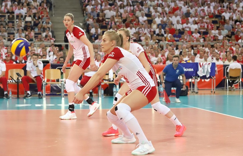 Pierwsza faza turnieju EuroVolley 2019 rozegrana została w...