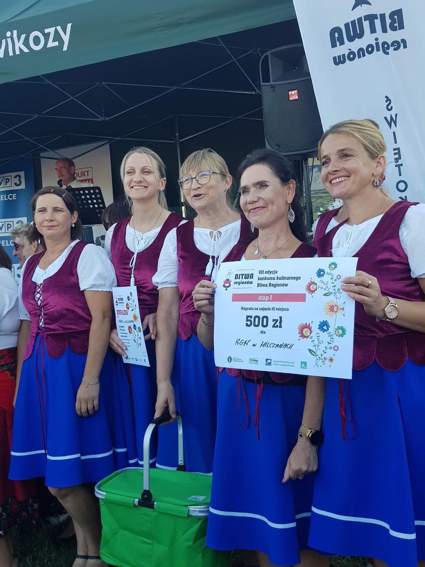 Konkursu "Bitwy regionów" w Mściowie, w gminie Dwikozy. Wybrano najlepsze potrawy powiatu sandomierskiego. Zobacz zdjęcia