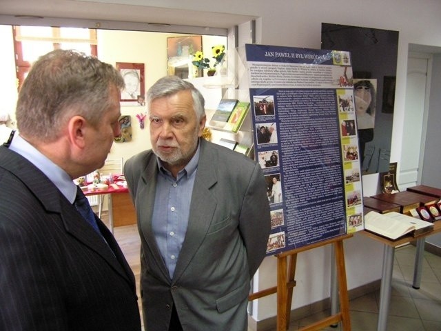 Witold Dzierżawski (z prawej) opowiadał o kulisach wizyty...