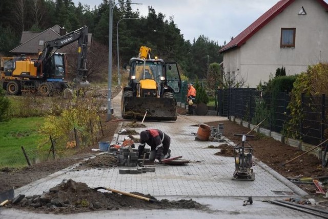 W 2021 r. kontynuowana będzie przebudowa dróg w Pasiece.