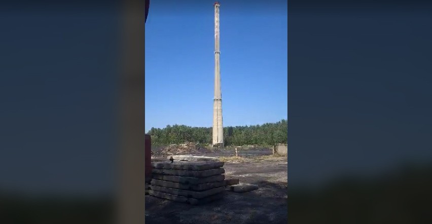 Wyburzanie komina kopalni Makoszowy...