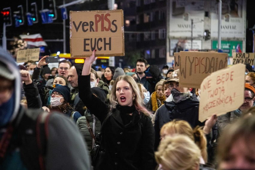 Wrocławianie protestowali przeciwko zaostrzeniu ustawy...