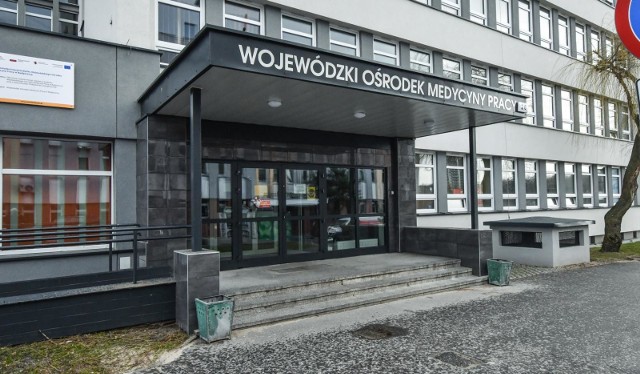 Dyrekcja Wojewódzkiego Ośrodka Medycyny Pracy w Bydgoszczy apeuje do osób wykonujących badania w Ośrodku o aktywne współdziałanie przeciwepidemiczne i wzajemną życzliwość.