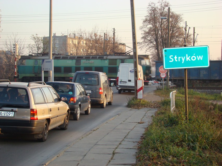 Mieszkańcy Strykowa stracą dogodne połączenie ze Zgierzem.