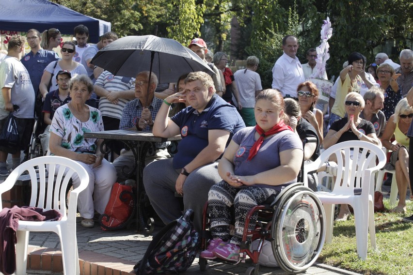 XVI Dni Osób Niepełnosprawnych na placu Wolności w Opolu.