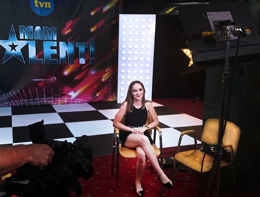 Daria Kowolik w studiu TVN-owskiego show „Mam Talent”....