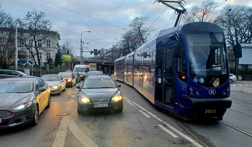 W piątek po godz. 15 doszło do dużej awarii energetycznej we...