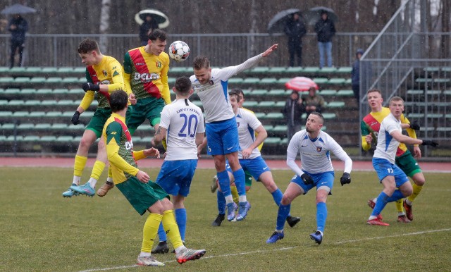 Gracze Karpat Krosno rozpoczęli nową rundę od efektownego zwycięstwa.