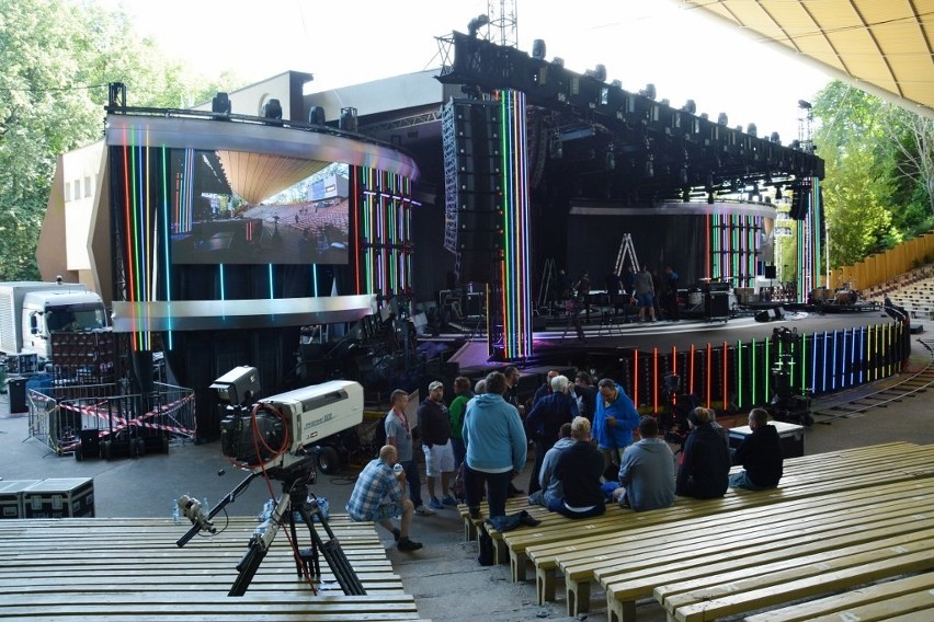 Amfiteatr w Koszalinie - przygotowania do festiwalu "Na...