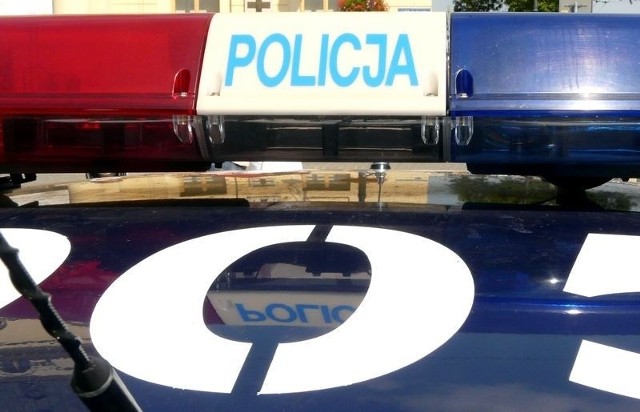 W zatrzymaniu pijanego kierowcy citroena na al. Sikorskiego kierowcy vw pomogli policjanci eskortujący kibiców Motoru Lublin.
