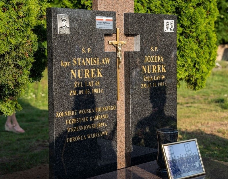 W gminie Przytyk mieszkańcy, przedstawiciele Wojska Polskiego, samorządowcy, po latach uhonorowali weterana wojennego