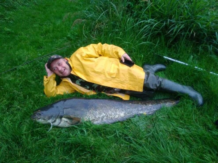 Andrzej Kowalczyk złowił rybę o długości 150 cm.