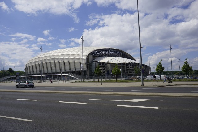 Stadion Miejski obecnie, od strony najniższe trybuny.