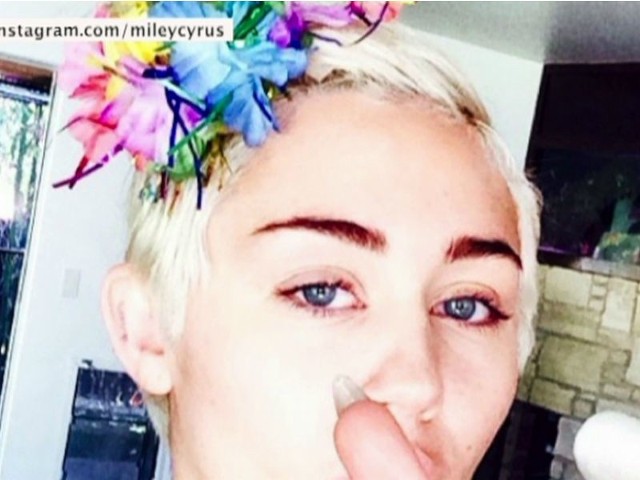 Miley Cyrus uwielbia szokować.