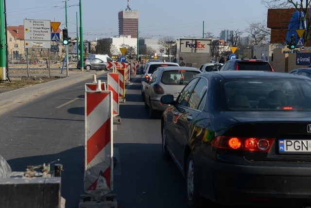 Poznań: Duże korki i liczne kolizje wokół targów