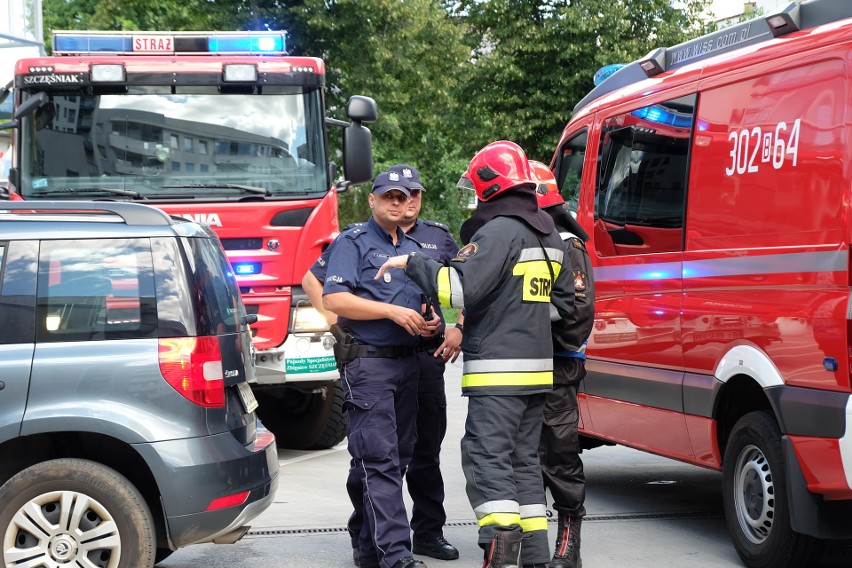 Białystok. Ćwiczenia Woda 2017. Było budowanie zapór i ewakuacje (zdjęcia)