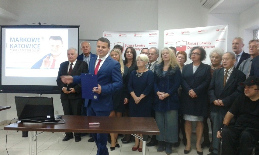 Marek Szczerbowski prezentuje swoje hasło wyborcze