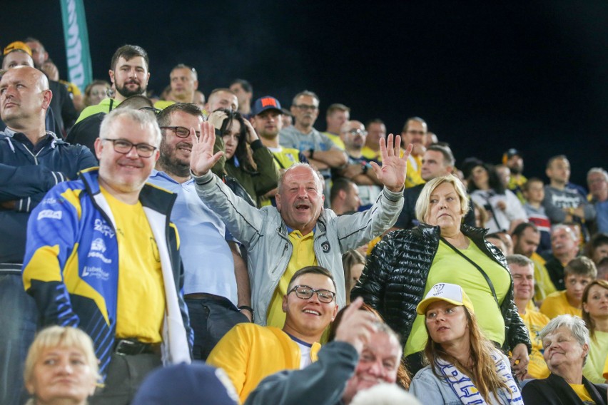 Kibice świętowali na stadionie awans żużlowców Motoru Lublin do finału PGE Ekstraligi. Zobacz zdjęcia