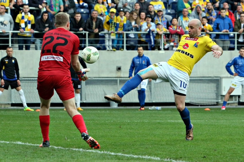 Motor Lublin - Avia Świdnik 2:0. Derby regionu dla żółto-biało-niebieskich