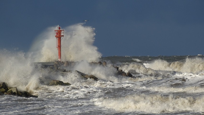 Od kilku dni na Bałtyku wieje i trwa sztormowa pogoda....