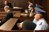 Prokurator żąda dożywocia i 25 lat więzienia dla morderców z Grodkowa. Dziś wyrok za zabójstwo dla pary butów