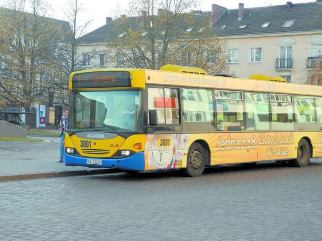 Z informatora dowiesz się m.in. jak kursują autobusy...