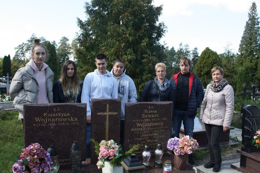 Uczniowie „jedynki” w Nowej Dębie pamiętają o Polskim Państwie Podziemnym