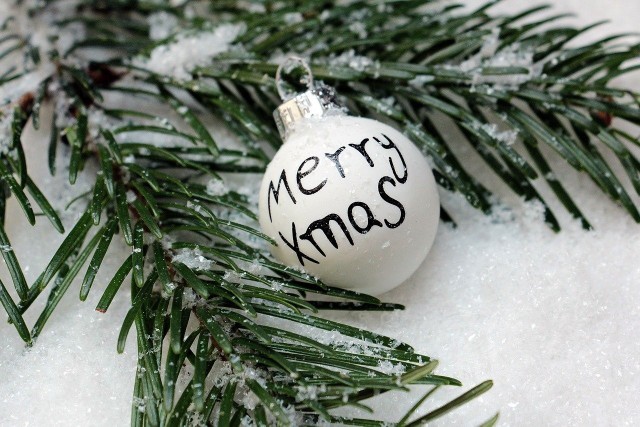 Życzenia na święta Bożego Narodzenia po angielsku. Piękne życzenia świąteczne w języku angielskim SMS dla rodziny, najbliższych i przyjaciół