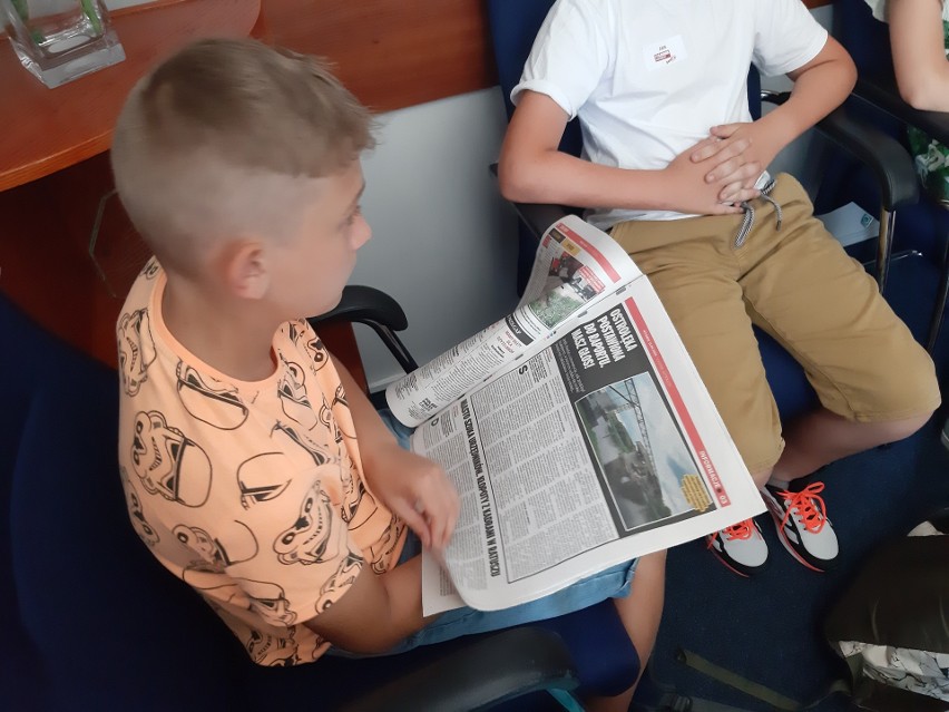 Kunin. Junior Media - warsztaty zakończone wizytą dzieci w redakcji "Tygodnika Ostrołęckiego"