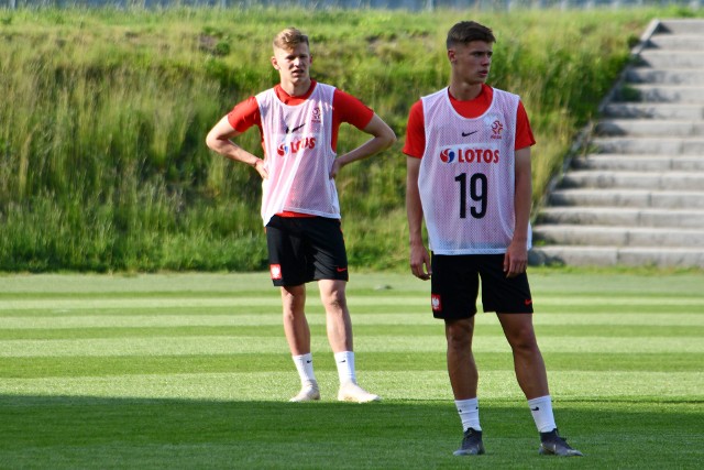 Mateusz Bogusz (z lewej) we wrześniu pojedzie na zgrupowanie reprezentacji U-21, Nicola Zalewski (z prawej) U-19.