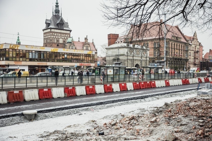 Gdańsk: zmiany w ruchu drogowym 20.01.22. Od godz. 21:00 zamknięte będą pasy ruchu na wysokości Forum Gdańsk