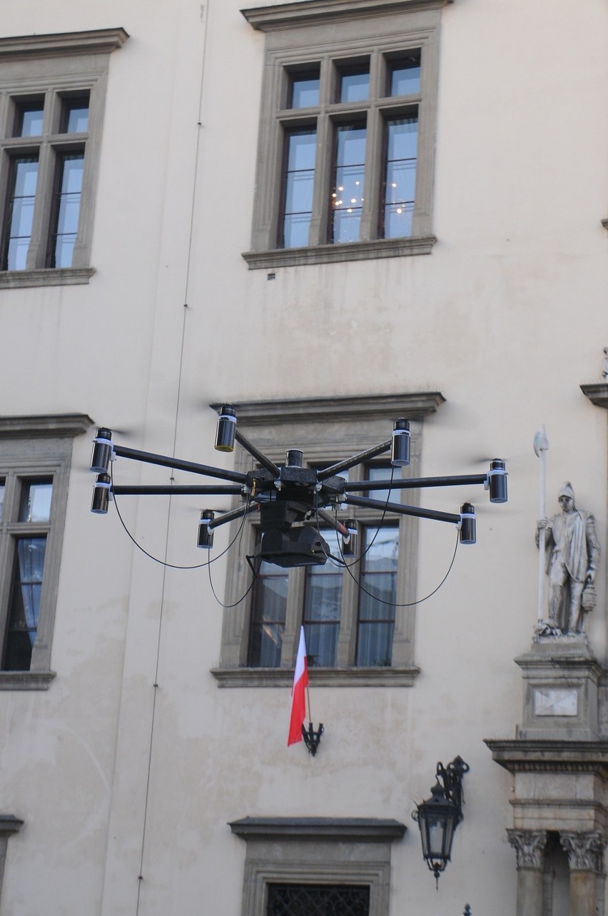 Kraków będzie walczyć ze smogiem za pomocą dronów?