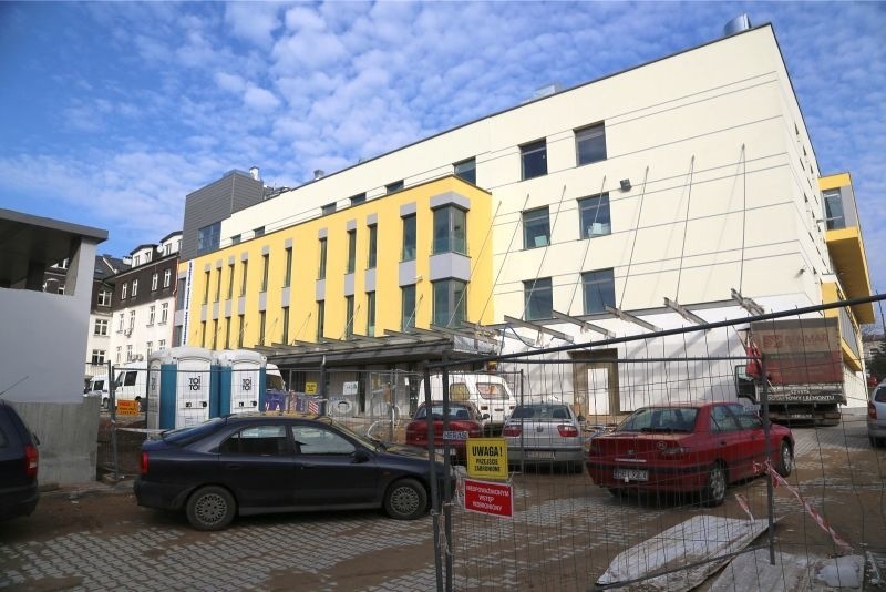 Białostockie Centrum Onkologii: Rozbudowa obiektu dobiega końca (zdjęcia, wideo)