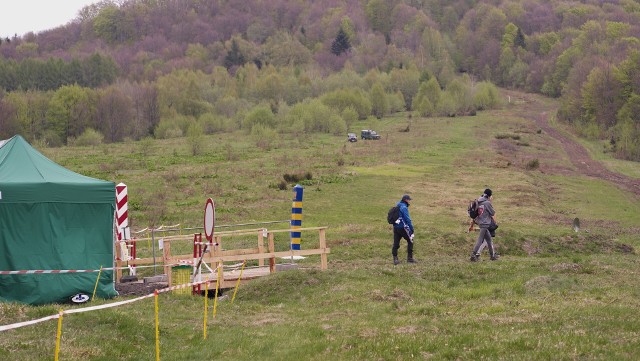 Przez działające od 1 do 5 maja 2019 r. tymczasowe, polsko-ukraińskie przejście graniczne Wołosate-Łubnia, służby graniczne odprawiły 2860 turystów.