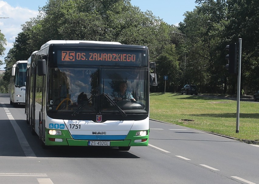 Autobus linii nr 75 miałby pojechać ulicą Marlicza? Urzędnicy niechętni zmianom 