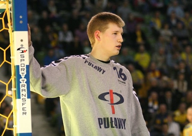 Piotr Wyszomirski wypłynął na szerokie wody w drużynie Azotów Puławy. Teraz wychowanek Wilanowii Warszawa gra w Lidze Mistrzów.