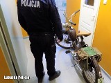 29-latek ukradł w Niemczech zabytkowy motocykl. Łup odzyskali policjanci z Żar. Mężczyzna dostał w sumie aż siedem zarzutów 